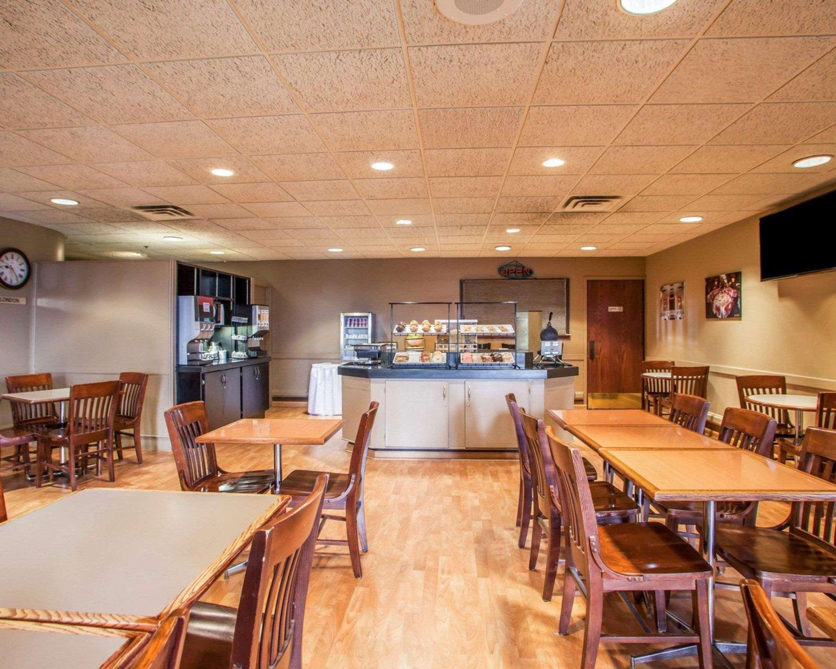 Quality Inn & Suites Orland Park - Chicago מראה חיצוני תמונה