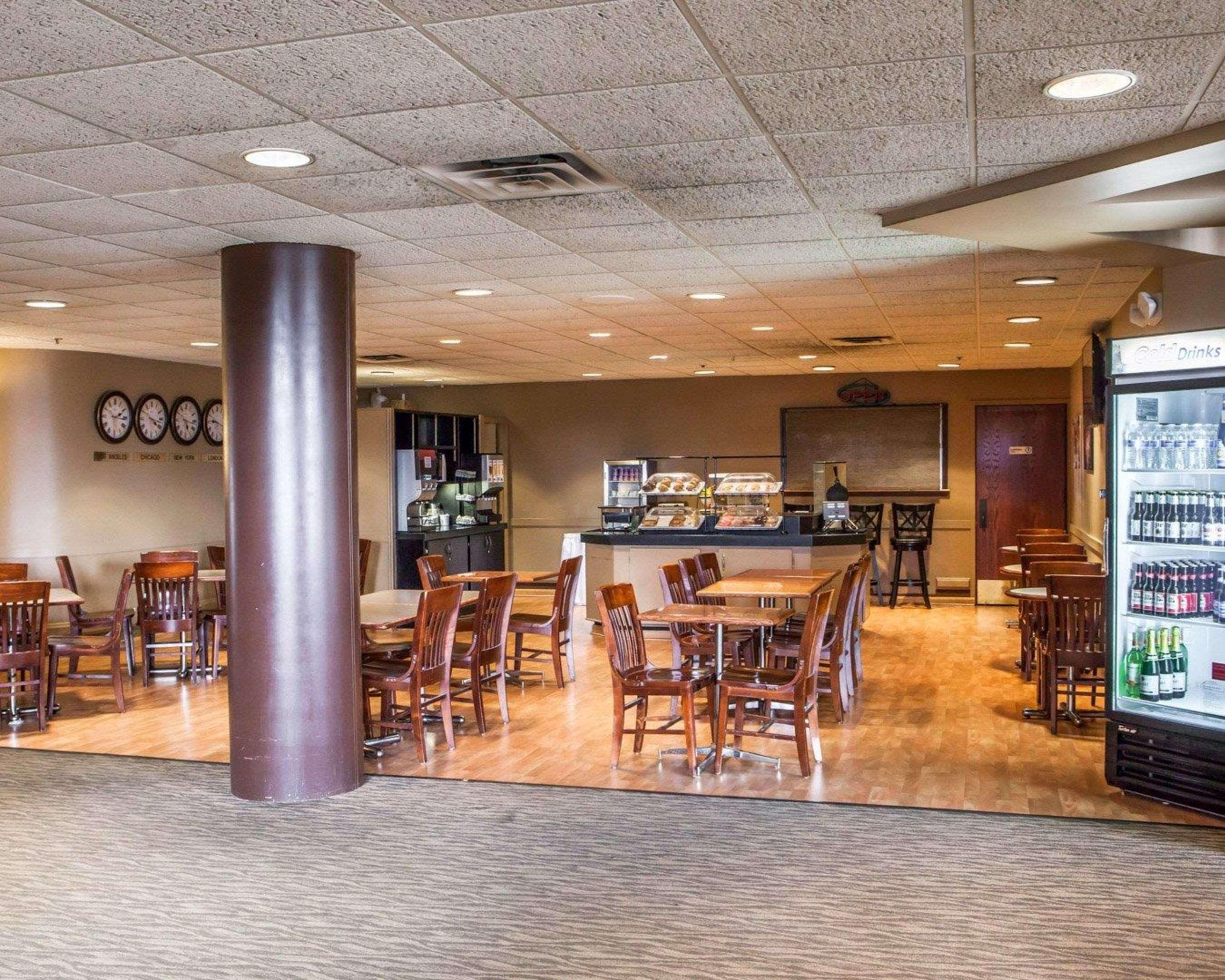 Quality Inn & Suites Orland Park - Chicago מראה חיצוני תמונה