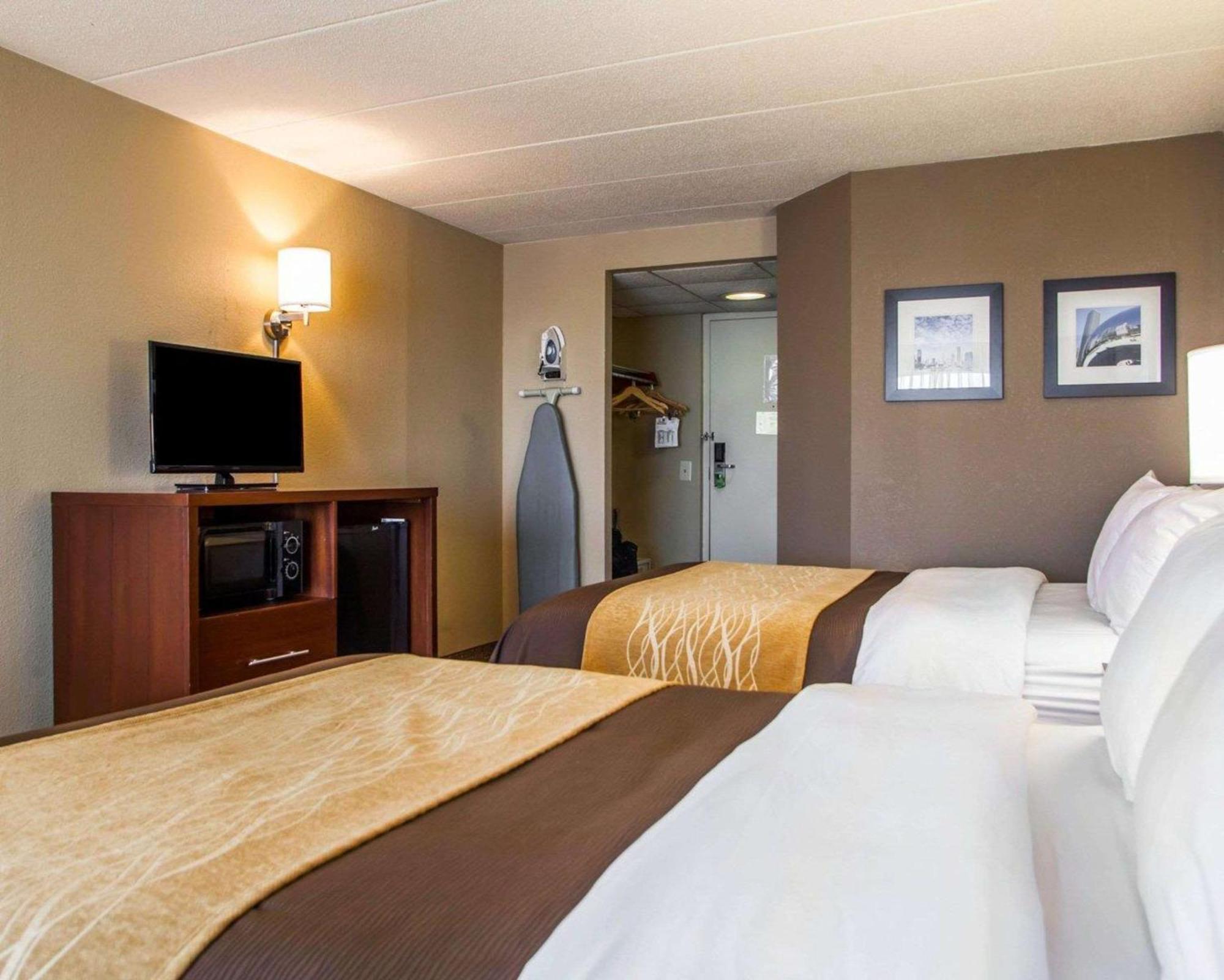 Quality Inn & Suites Orland Park - Chicago מראה חיצוני תמונה