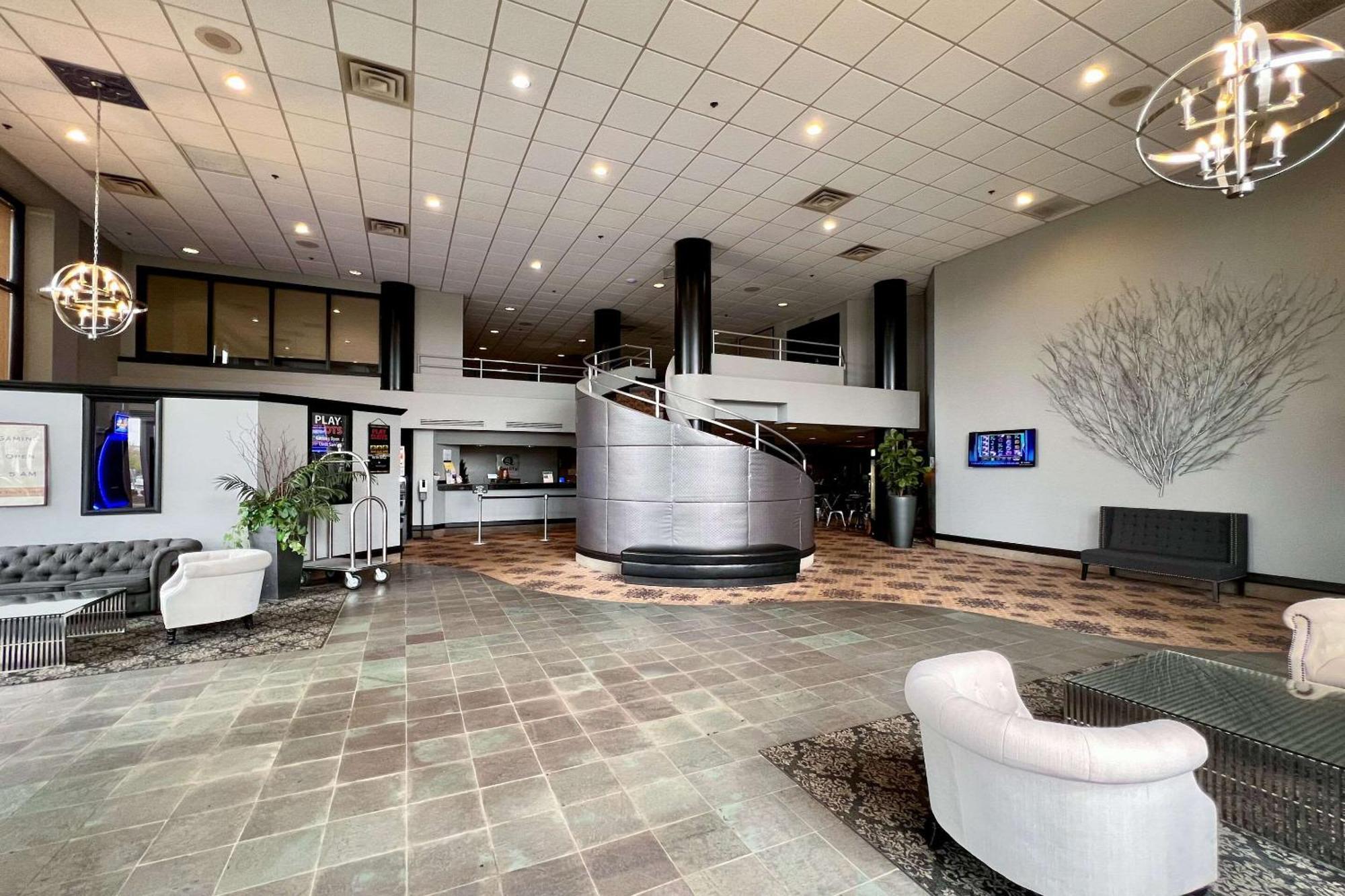 Quality Inn & Suites Orland Park - Chicago מראה חיצוני תמונה