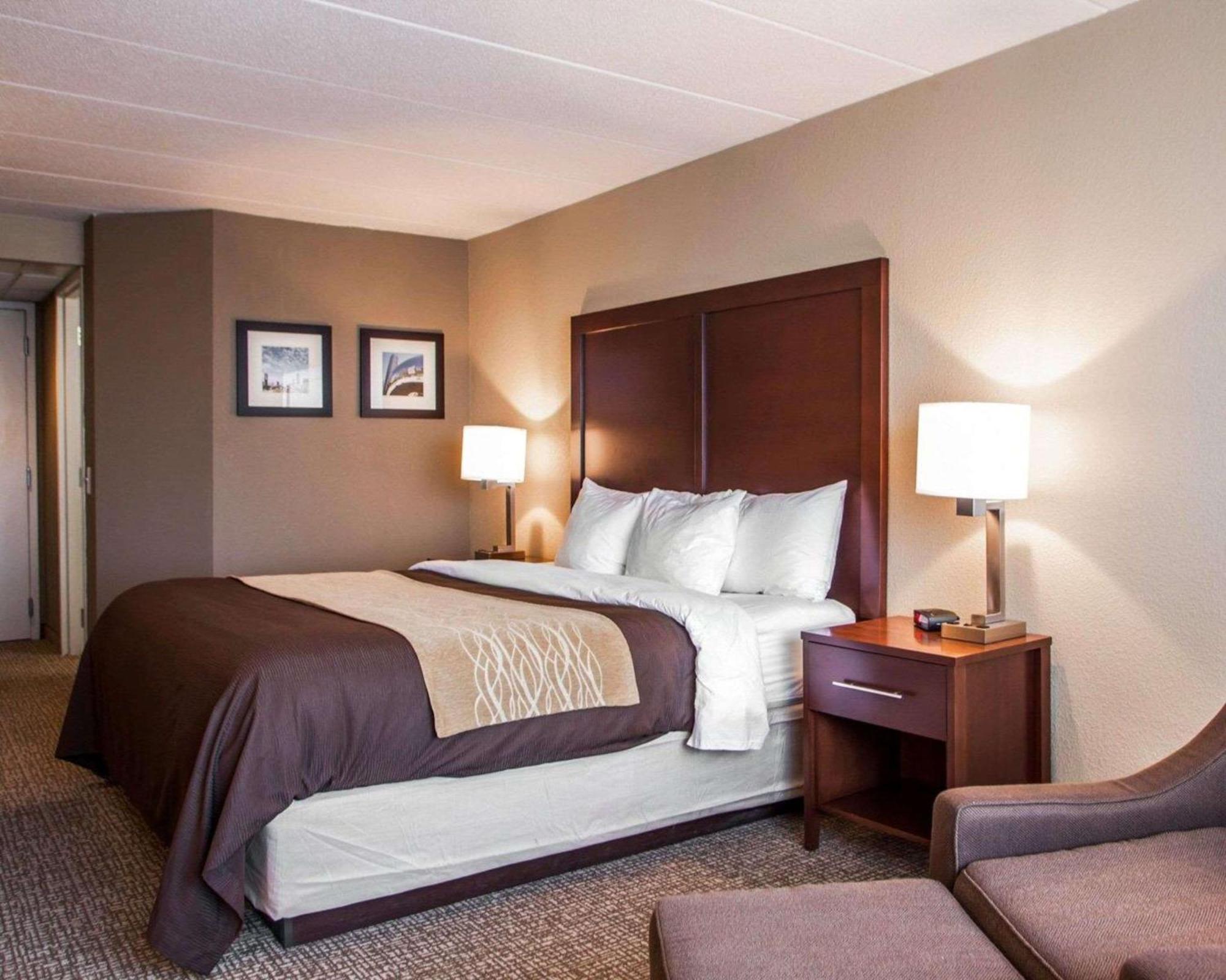Quality Inn & Suites Orland Park - Chicago מראה חיצוני תמונה