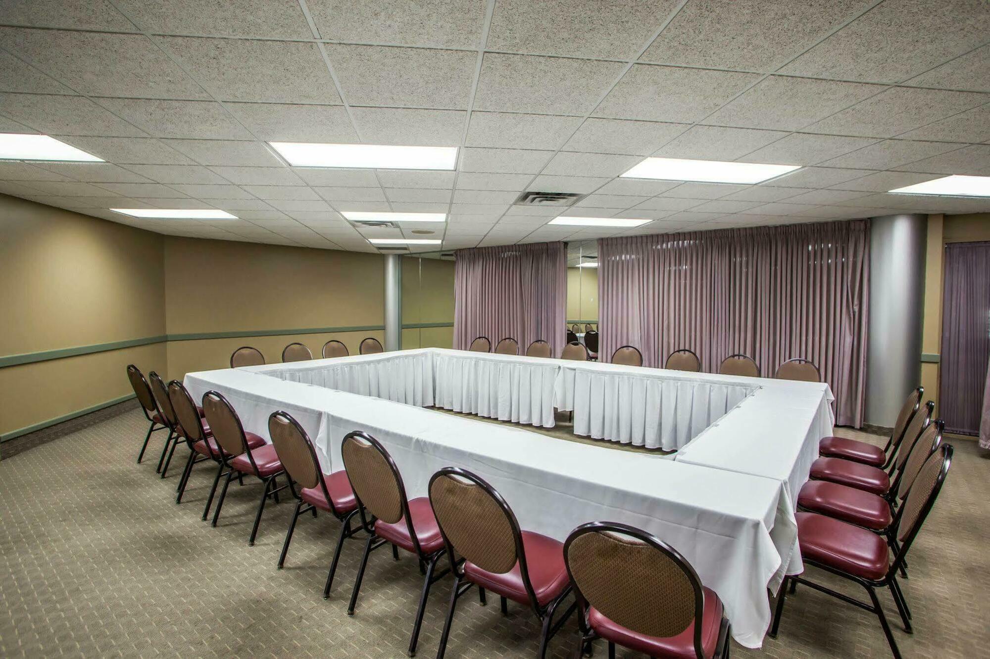 Quality Inn & Suites Orland Park - Chicago מראה חיצוני תמונה